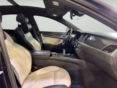 Used 2018 Genesis G80 3.3T Sport RWD image 16