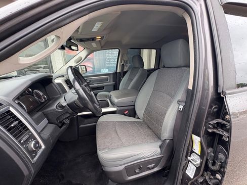 Used 2016 RAM 1500 Big Horn AWD/4WD image 10