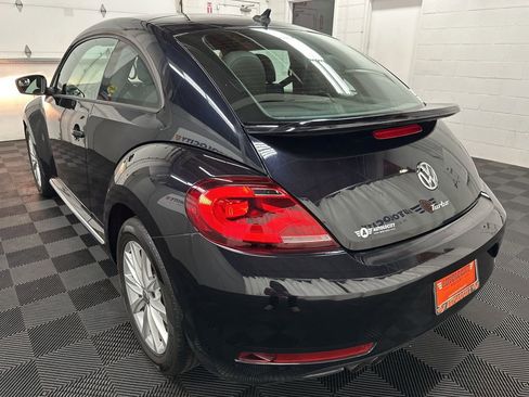 Used 2018 Volkswagen Beetle 2.0T SE image 8