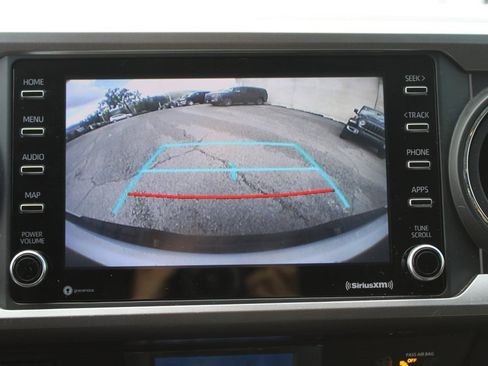 Used 2022 Toyota Tacoma SR5 w/ Trail Edition image 19