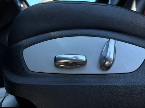 Used 2017 Porsche Macan S image 11