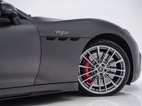Used 2024 Maserati GranTurismo Trofeo AWD/4WD image 14
