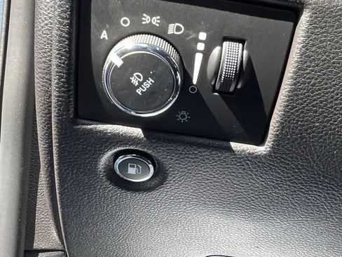 Used 2019 Jeep Grand Cherokee Limited X AWD/4WD image 11