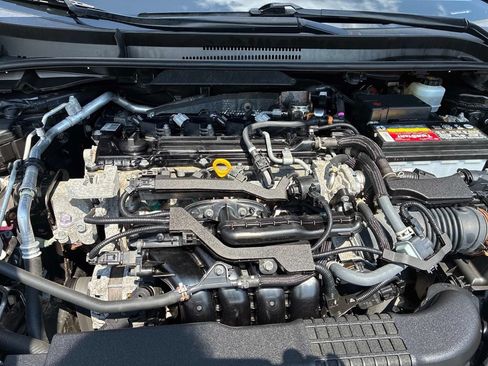 Used 2021 Toyota Corolla SE w/ Carpet Mat Package (TMS) FWD image 13