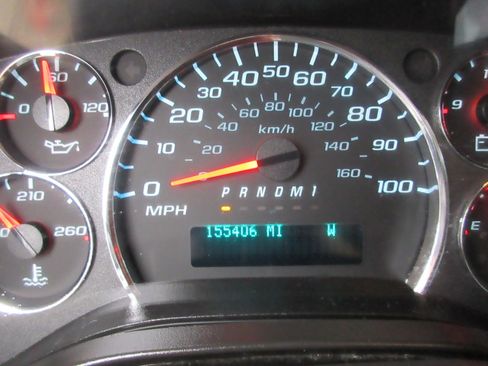 Used 2021 Chevrolet Express 2500 2500 Cargo w/ Driver Convenience Package image 31