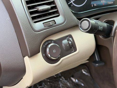 Used 2016 Buick Regal Premium FWD image 17