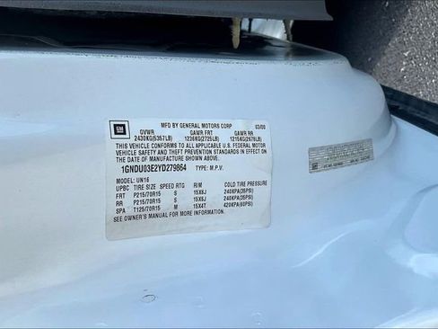 Used 2000 Chevrolet Venture LS FWD image 3