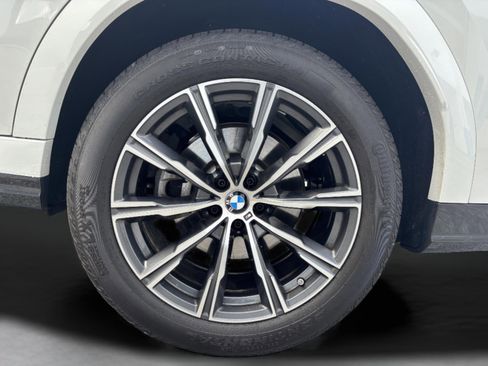 Used 2025 BMW X6 xDrive40i image 36
