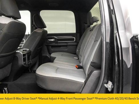 Used 2024 RAM 2500 Big Horn w/ Snow Chief Group image 33