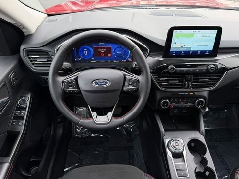 Certified 2022 Ford Escape SEL w/ SEL Stealth AWD Package image 13