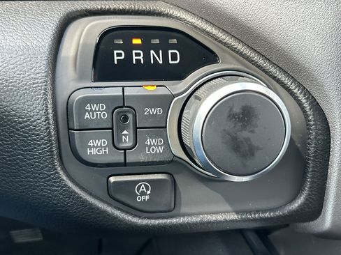 New 2026 RAM 1500 Big Horn AWD/4WD image 18