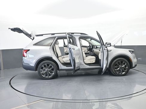 Used 2023 Kia Sorento X-Line EX image 74