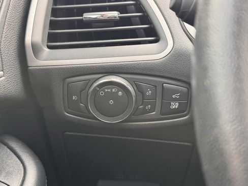 Used 2021 Ford Edge SEL w/ Convenience Package image 7