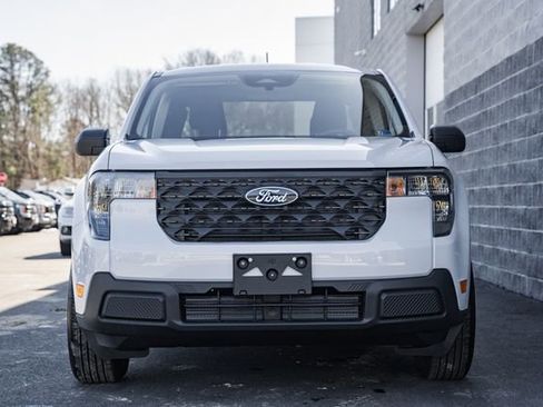 New 2026 Ford Maverick XL image 3