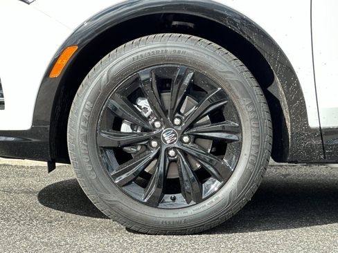 New 2026 Buick Envista Sport Touring w/ Convenience I Package FWD image 25