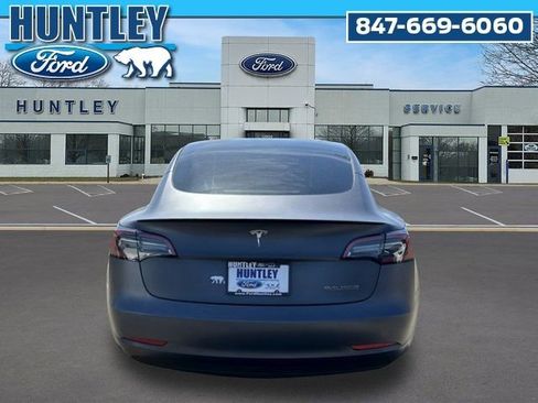 Used 2023 Tesla Model 3 Performance image 5