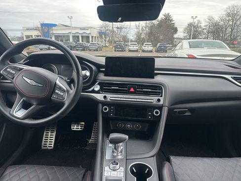 Used 2024 Genesis G70 3.3T Advanced w/ Sport Prestige Package image 9