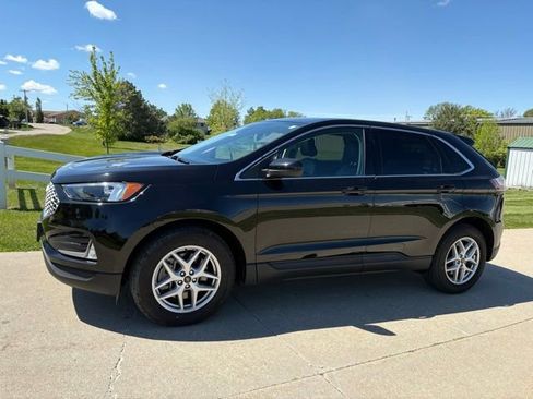 Certified 2024 Ford Edge SEL w/ Convenience Package AWD/4WD image 1