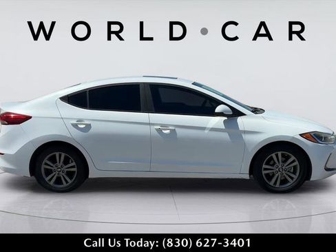 Used 2017 Hyundai Elantra Value Edition image 2