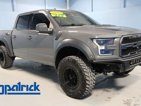 Used 2018 Ford F150 Raptor w/ Equipment Group 802A Luxury AWD/4WD image 1