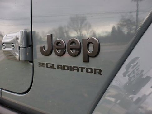 New 2026 Jeep Gladiator Willys image 2