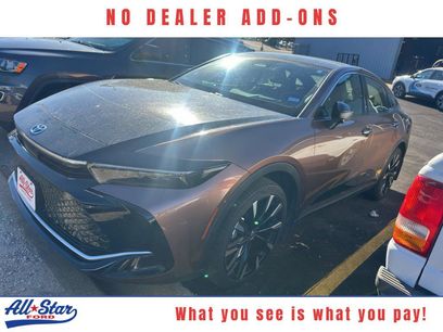 Used 2025 Toyota Crown Platinum