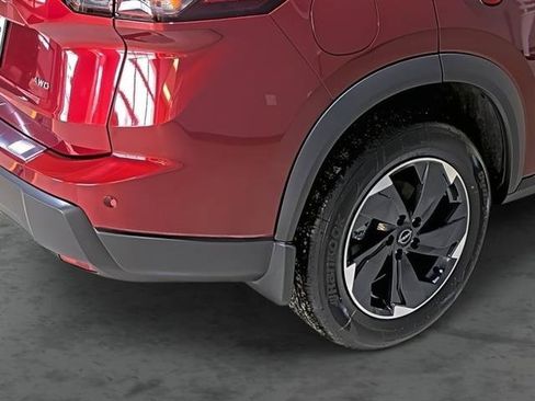 Used 2026 Nissan Rogue SV w/ Cold Weather Package AWD/4WD image 12