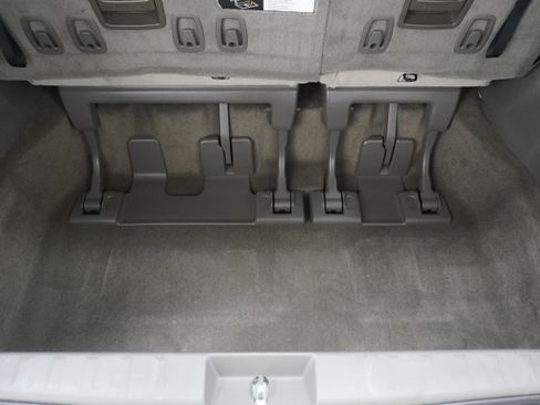 Used 2019 Toyota Sienna XLE FWD image 28