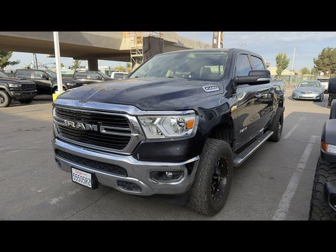 Used 2019 RAM 1500 Big Horn AWD/4WD image 2