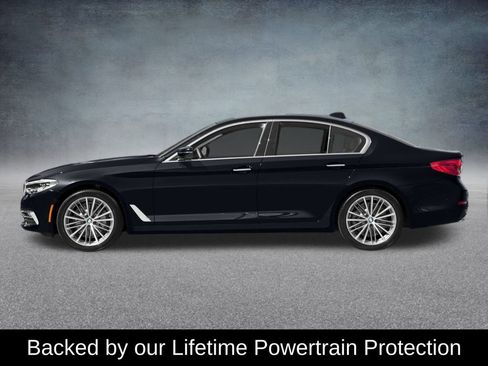 Used 2017 BMW 540i xDrive image 3