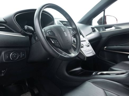 Used 2018 Lincoln MKC Premiere AWD/4WD image 25