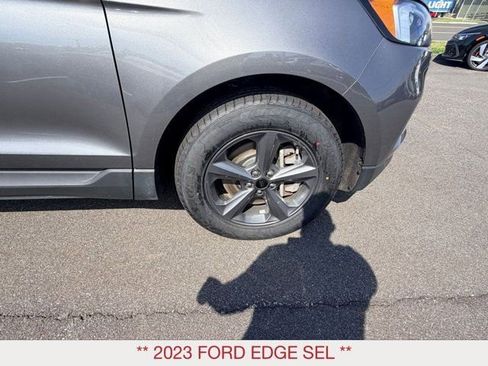 Used 2023 Ford Edge SEL w/ Sport Appearance Package AWD/4WD image 8
