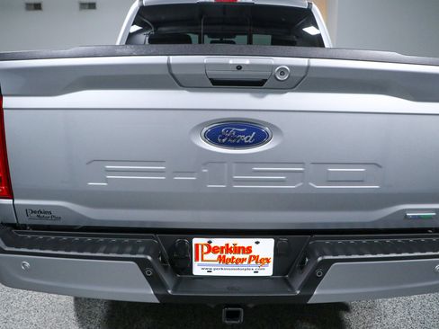 Used 2022 Ford F150 XLT w/ Equipment Group 302A High AWD/4WD image 8