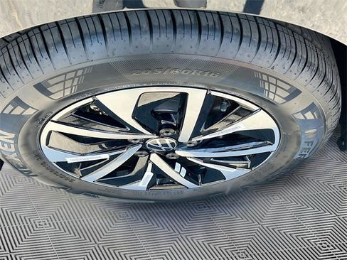 New 2025 Volkswagen Jetta S image 28