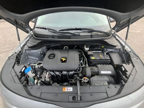 Used 2025 Kia Soul LX w/ LX Technology Package image 27