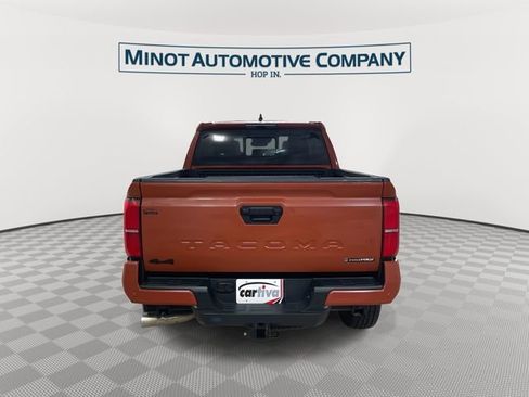 Used 2025 Toyota Tacoma TRD Off-Road w/ TRD Off Road Upgrade Package AWD/4WD image 7