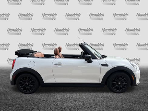 Used 2024 MINI Cooper Convertible w/ Signature Upholstery Package image 11