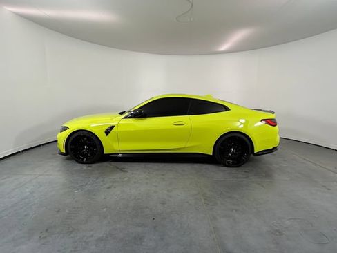 Used 2021 BMW M4 Coupe w/ M Carbon Exterior Package RWD image 8
