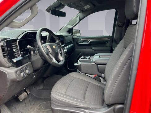 Used 2024 Chevrolet Silverado 1500 LT image 10