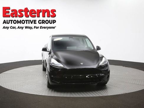 Used 2021 Tesla Model Y Long Range AWD/4WD image 46