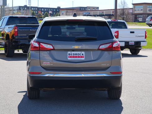 Used 2019 Chevrolet Equinox LT AWD/4WD image 4