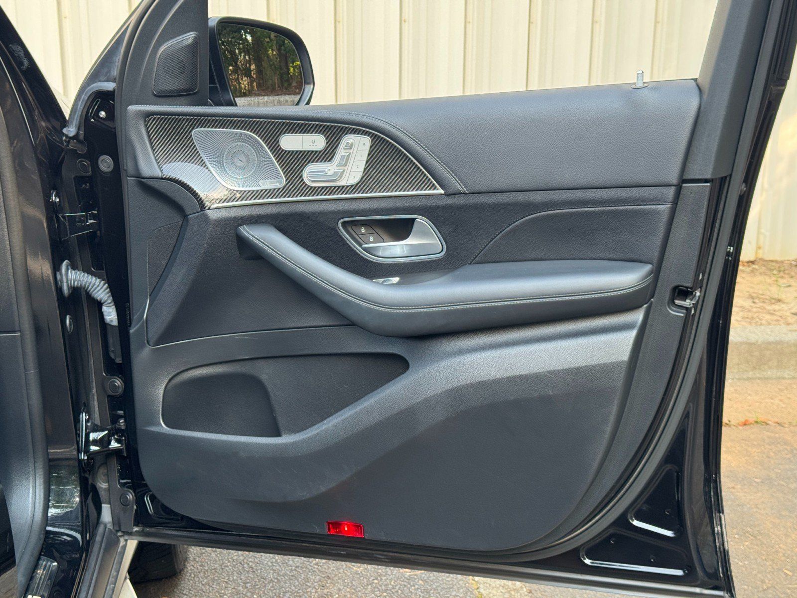 Used 2023 Mercedes-Benz GLE 53 AMG 4MATIC w/ Exterior Lighting Package image 52