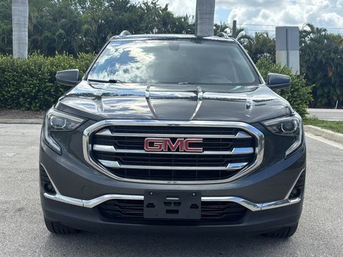 Used 2019 GMC Terrain SLT w/ Preferred Package FWD image 3