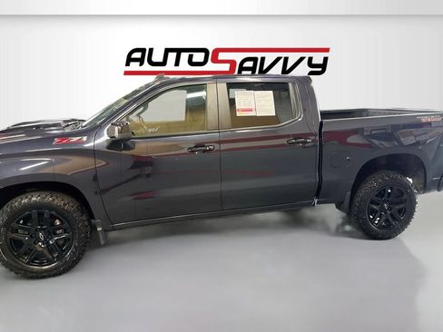 Used 2022 Chevrolet Silverado 1500 LT Trail Boss w/ LT Trail Boss Premium Package AWD/4WD image 4