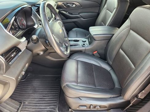 Used 2022 Chevrolet Traverse High Country image 14