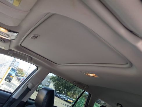 Used 2014 Subaru Outback 2.5i Limited image 19