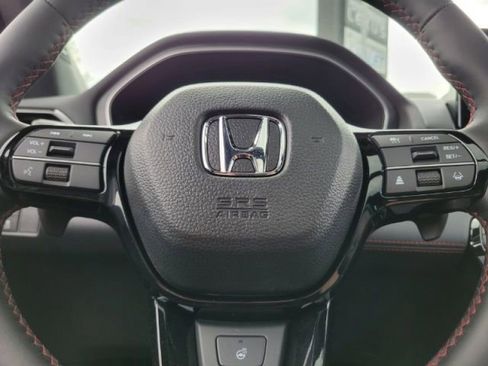 Certified 2025 Honda Pilot Black Edition image 19