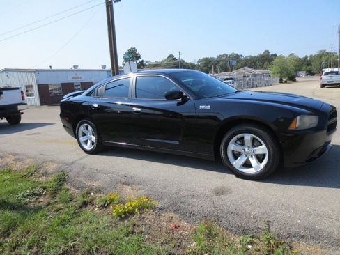 Used 2014 Dodge Charger Police image 2