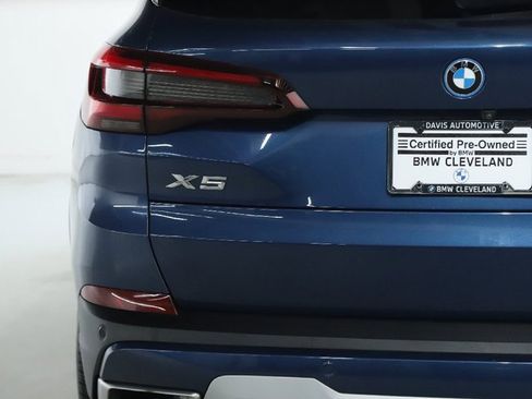 Certified 2022 BMW X5 xDrive45e w/ Executive Package image 46