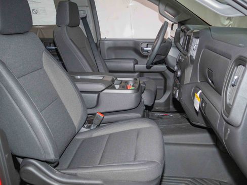 New 2026 Chevrolet Silverado 1500 Custom Trail Boss w/ LPO, Dark Essentials Package image 12